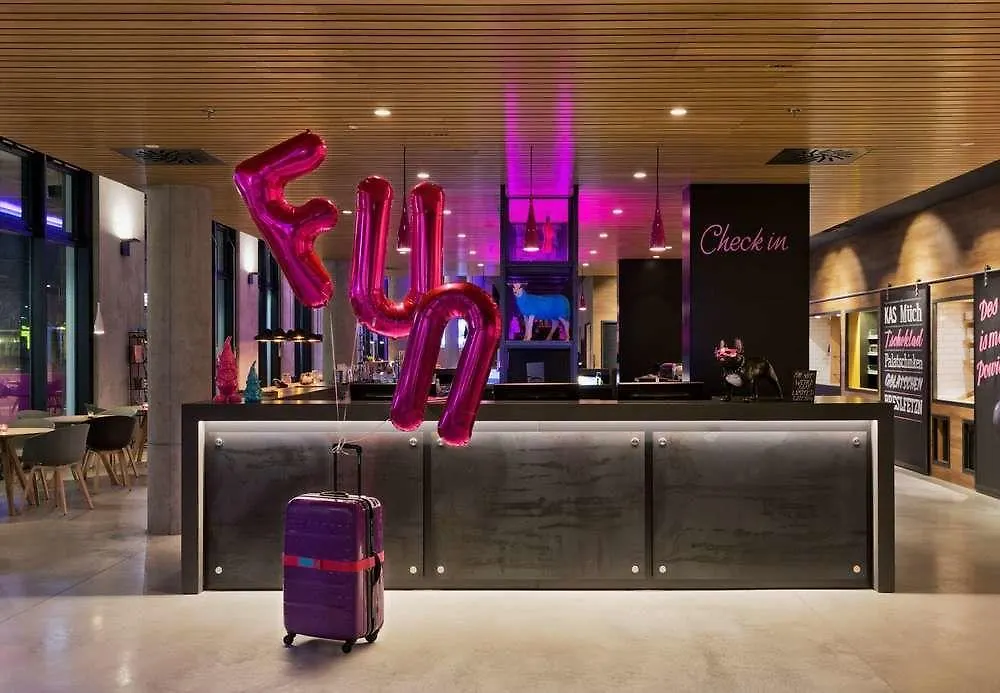 Moxy Vienna Airport Hotel