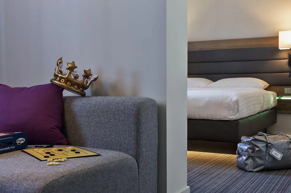 Moxy Vienna Airport Hotel  Schwechat