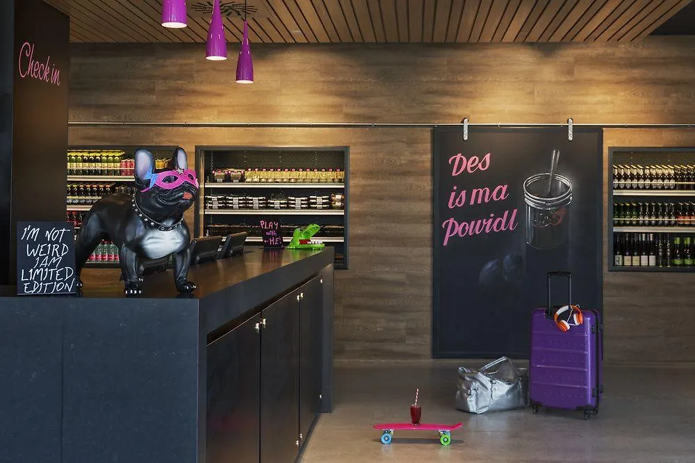 Moxy Vienna Airport Hotel
