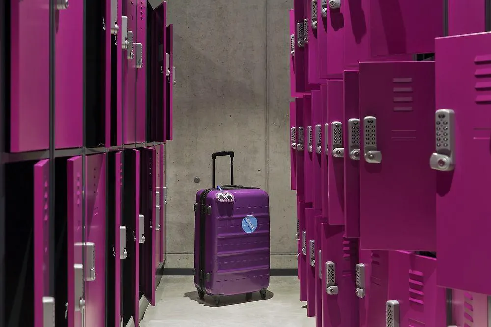 Moxy Vienna Airport Hotel 3*, Schwechat