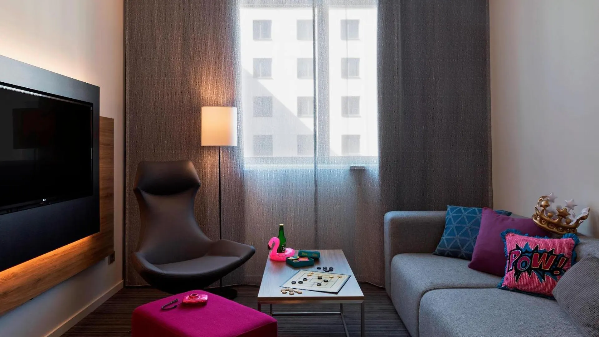 Moxy Vienna Airport Hotel  Schwechat